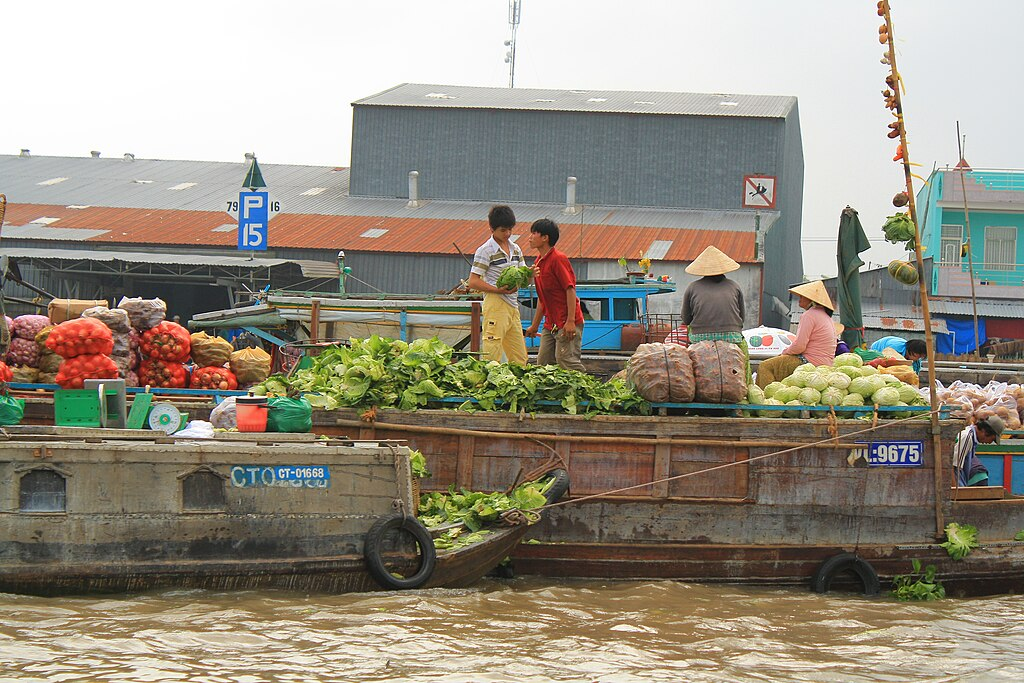 Chợ nổi Cái Răng